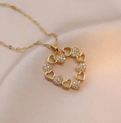 Heart Zircon Pendant Set - Elegant & Sparkling