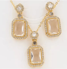 Royal Gemstone Necklace Set - Luxurious Elegance